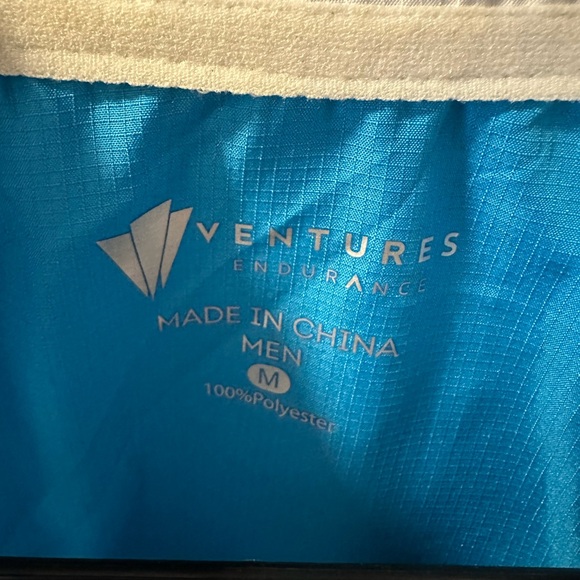 Running Jacket - Picture 3 of 3